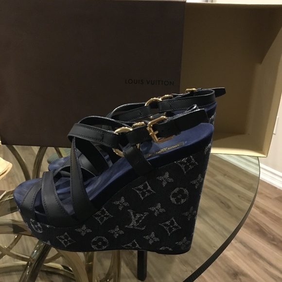 Louis Vuitton Gorgeous Wedge Sandals - Picture 1 of 7